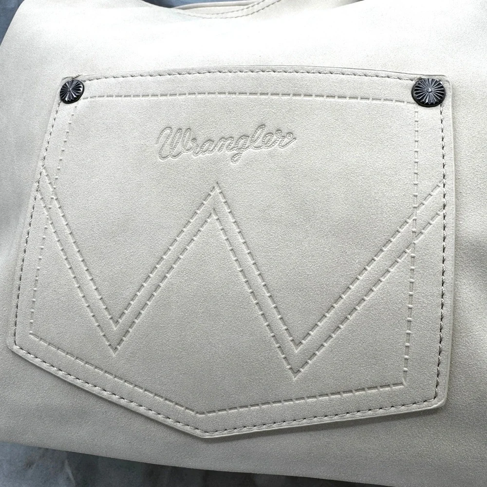 NEW Wrangler Shiloh Fringe Studded Leather Hobo Shoulder Bag Purse‎ Western Boho